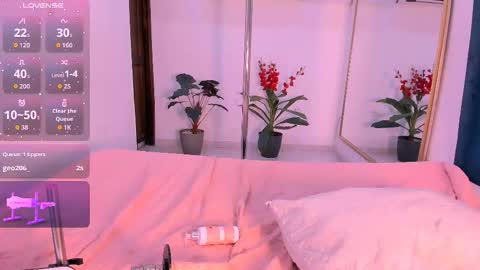 Snapshot of akira_hime chatting on 12, 9, 2025 Akira online show from 12, 9, 2025