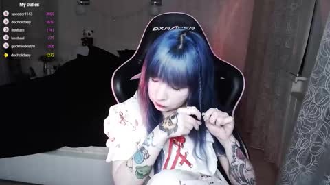 Snapshot of akirahartyx chatting on 13, 10, 2025 akirahartyx online show from 13, 10, 2025