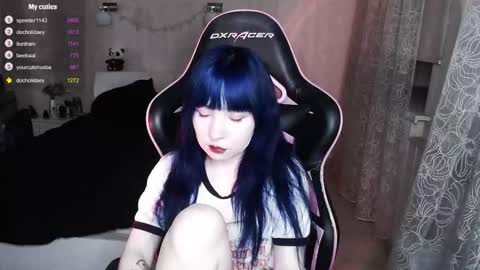 Snapshot of akirahartyx chatting on 23, 10, 2025 akirahartyx online show from 23, 10, 2025