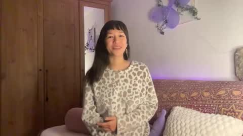 Akira Skye online show from 20, 11, 2025