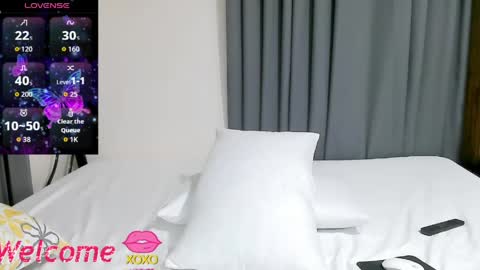 akishaa online show from 13, 4, 2026