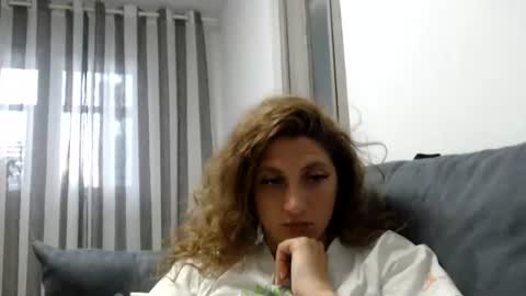 akyragrace online show from 19, 6, 2026