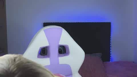 Snapshot of alahia_demon chatting on 19, 2, 2025 alahia online show from 19, 2, 2025