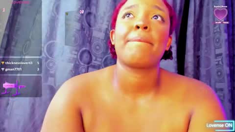 Snapshot of alahia_rivera chatting on 5, 11, 2025 alahia rivera online show from 5, 11, 2025