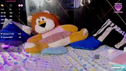 Snapshot of alahia_rivera chatting on 14, 11, 2025 alahia rivera online show from 14, 11, 2025