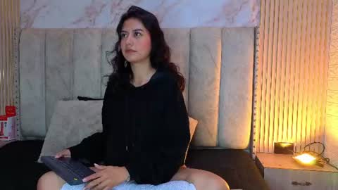 Snapshot of alahiasweet1 chatting on 13, 6, 2026 alahiasweet1 online show from 13, 6, 2026