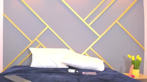 alaia_colins online show from 24, 1, 2025