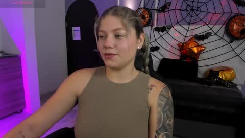 Alaia online show from 18, 10, 2025