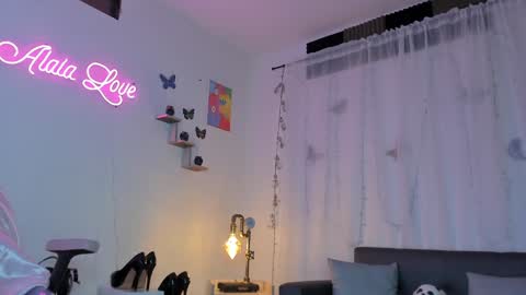 Snapshot of alaia_love77 chatting on 25, 1, 2025 Alaia online show from 25, 1, 2025