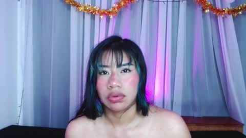 Snapshot of alaiabluecs chatting on 11, 3, 2025 Alaia online show from 11, 3, 2025