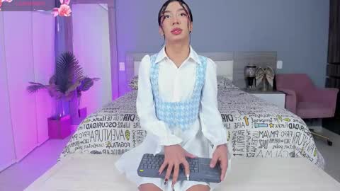 Snapshot of alaiaguerra chatting on 27, 10, 2025 alaiaguerra online show from 27, 10, 2025