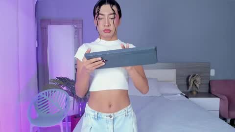 Snapshot of alaiaguerra chatting on 30, 10, 2025 alaiaguerra online show from 30, 10, 2025