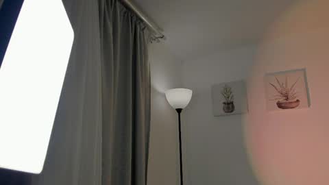 Snapshot of alaiarogerss chatting on 30, 5, 2026 online show from 30, 5, 2026