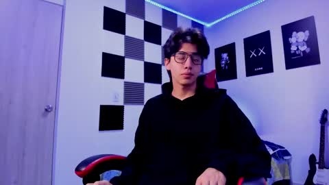 Alan Boy online show from 12, 10, 2025