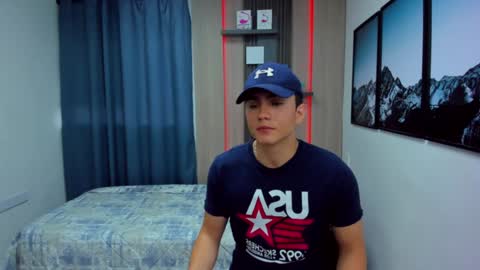 Snapshot of alan_nd_kevin chatting on 26, 1, 2025 Alan Kevin can we reach 100 thumbs up please guys online show from 26, 1, 2025