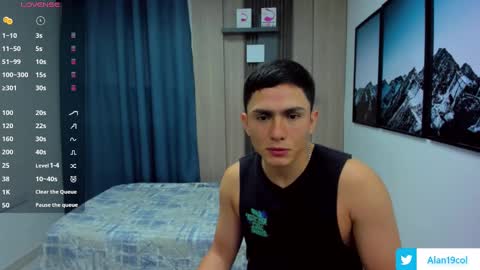 Snapshot of alan_nd_kevin chatting on 8, 3, 2025 Alan Kevin can we reach 100 thumbs up please guys online show from 8, 3, 2025