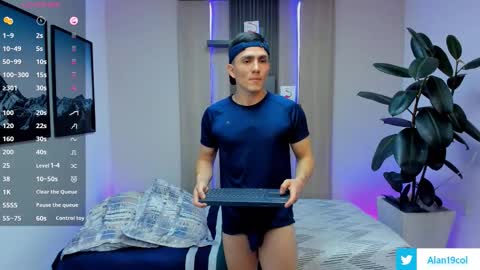 Snapshot of alan_nd_kevin chatting on 26, 11, 2025 Alan Kevin can we reach 100 thumbs up please guys online show from 26, 11, 2025