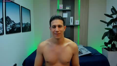 Snapshot of alan_nd_kevin chatting on 14, 3, 2026 Alan Kevin can we reach 100 thumbs up please guys online show from 14, 3, 2026