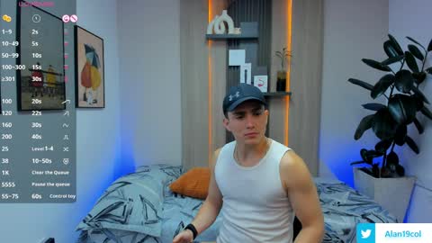 Snapshot of alan_nd_kevin chatting on 1, 4, 2026 Alan Kevin can we reach 100 thumbs up please guys online show from 1, 4, 2026