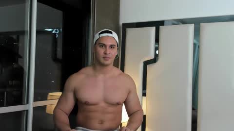 Alan Vidal online show from 18, 2, 2025