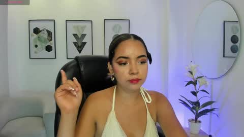 alana  online show from 9, 4, 2026