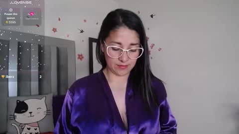 Snapshot of alana_steel_1 chatting on 12, 9, 2025 Alana online show from 12, 9, 2025