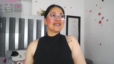 Snapshot of alana_steel_1 chatting on 21, 10, 2025 Alana online show from 21, 10, 2025