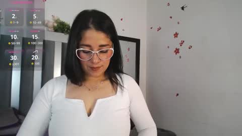 Snapshot of alana_steel_1 chatting on 24, 10, 2025 Alana online show from 24, 10, 2025