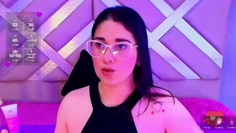 Snapshot of alana_steel_1 chatting on 18, 11, 2025 Alana online show from 18, 11, 2025