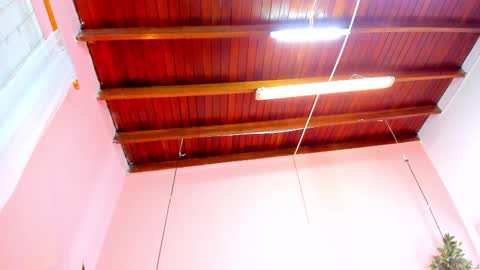 Snapshot of alana_suares chatting on 9, 10, 2025 Alana online show from 9, 10, 2025