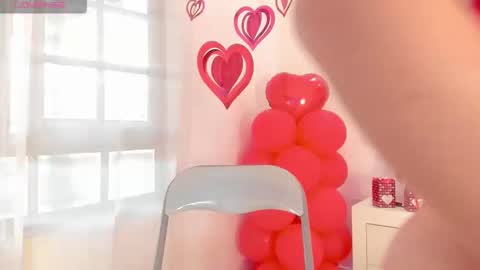       online show from 10, 2, 2025