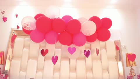       online show from 18, 2, 2025