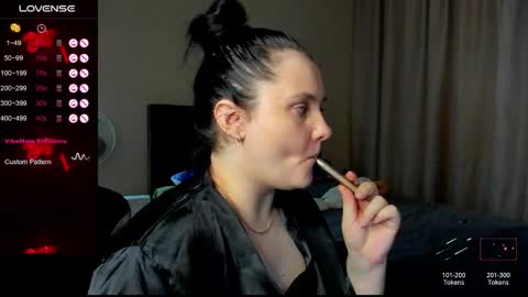 Julia online show from 5, 11, 2025