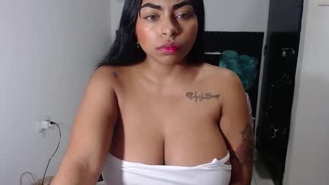 alanajonees online show from 24, 12, 2024