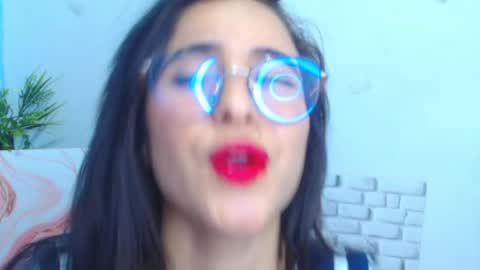 alanasaenz25 online show from 30, 5, 2026