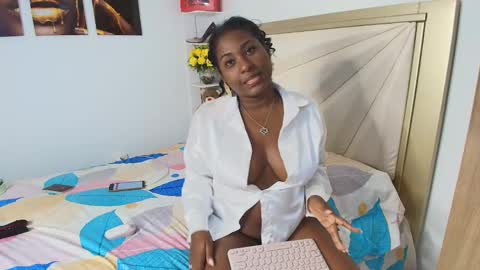 Snapshot of alanavega12 chatting on 6, 12, 2024 alana online show from 6, 12, 2024