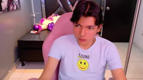 Snapshot of alandelrey57 chatting on 13, 9, 2025 ALAN DEL REY online show from 13, 9, 2025