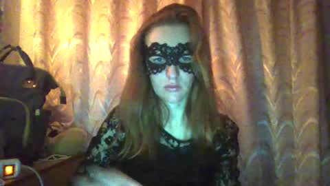 Elisa online show from 12, 3, 2025