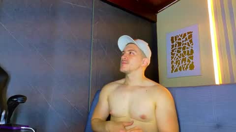 Alan Ferrer online show from 9, 7, 2026