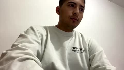 alanj998 online show from 5, 11, 2025