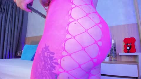 Alanna  online show from 11, 11, 2025