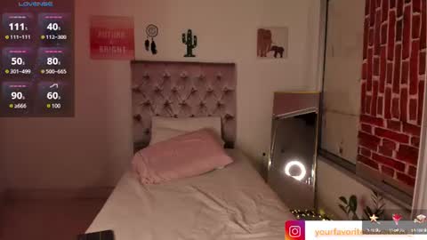 Snapshot of alannalove__ chatting on 18, 6, 2026 Alanna online show from 18, 6, 2026