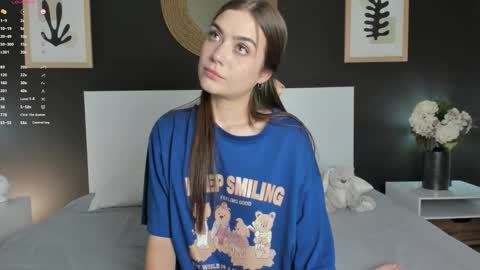 Alanna Cute Russell online show from 14, 10, 2025