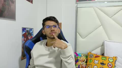 alanvilla_lobo online show from 8, 10, 2025