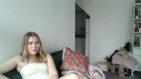 Alaska Blaze online show from 5, 4, 2026