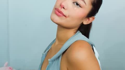 Snapshot of alasska_18 chatting on 17, 10, 2025 alasska_18 online show from 17, 10, 2025
