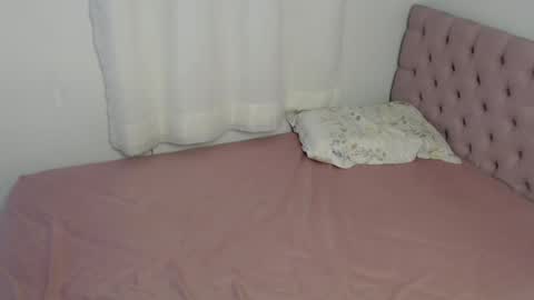 Snapshot of alatinmermaid chatting on 17, 5, 2026 alatinmermaid online show from 17, 5, 2026