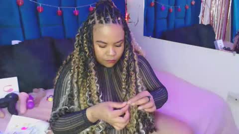 Snapshot of alba_sex10 chatting on 10, 3, 2025 alba online show from 10, 3, 2025