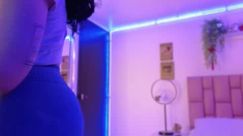 albaandthayron online show from 6, 11, 2025