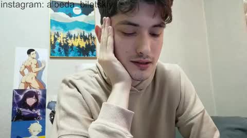 Snapshot of albeda22 chatting on 9, 3, 2025 Albedo online show from 9, 3, 2025